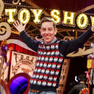 Toy Show Time!!